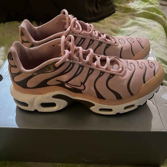 Air Max Plus Gs ‘ Pink Glaze ‘ - Picture 1 of 4